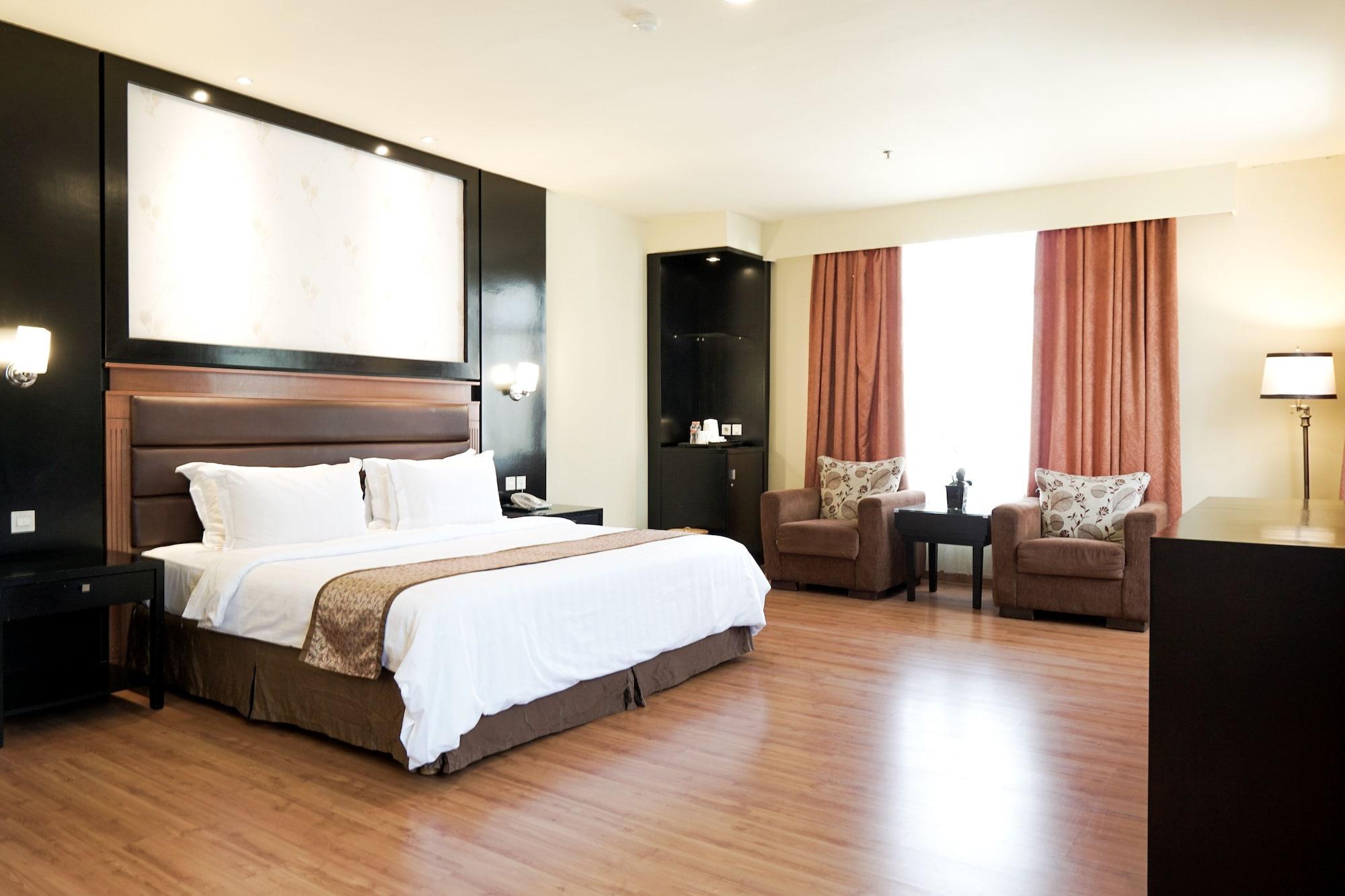 Sari Ater Kamboti Hotel Bandung Zewnętrze zdjęcie