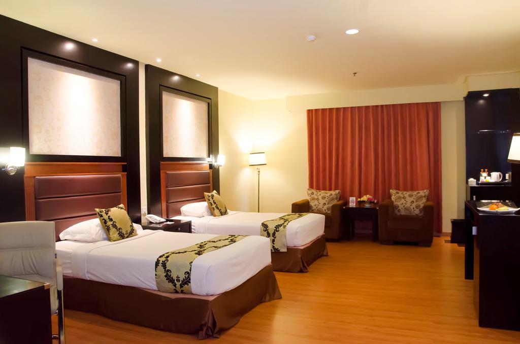 Sari Ater Kamboti Hotel Bandung Zewnętrze zdjęcie