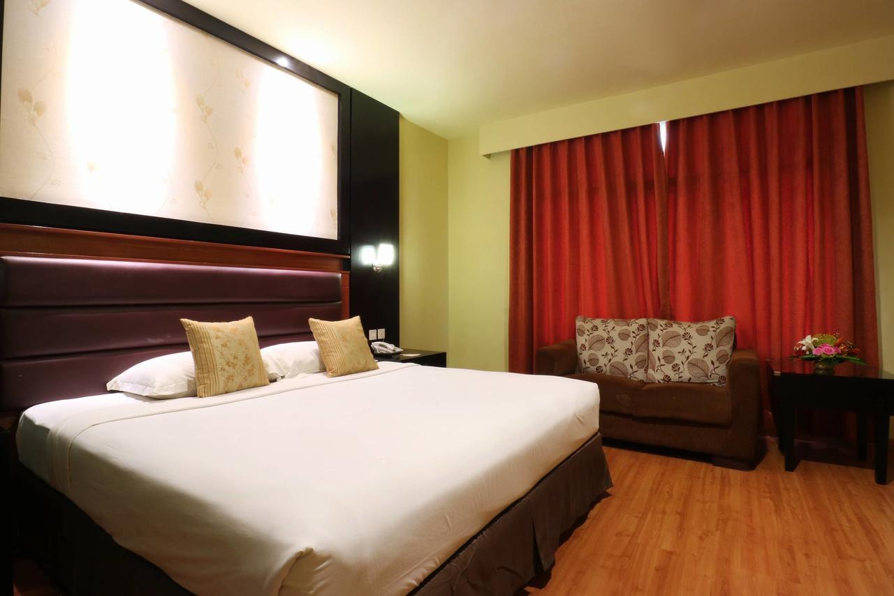 Sari Ater Kamboti Hotel Bandung Zewnętrze zdjęcie