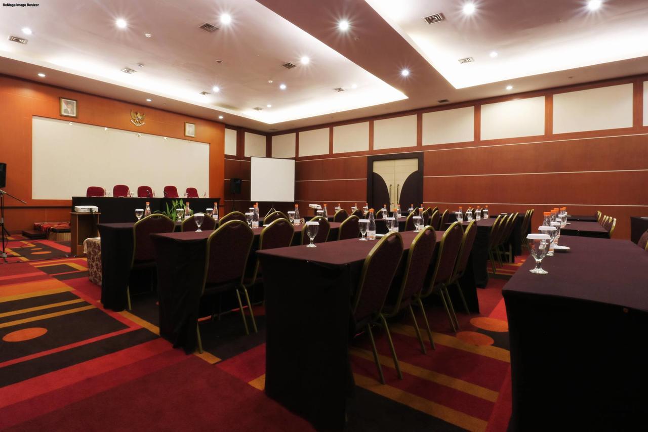 Sari Ater Kamboti Hotel Bandung Zewnętrze zdjęcie