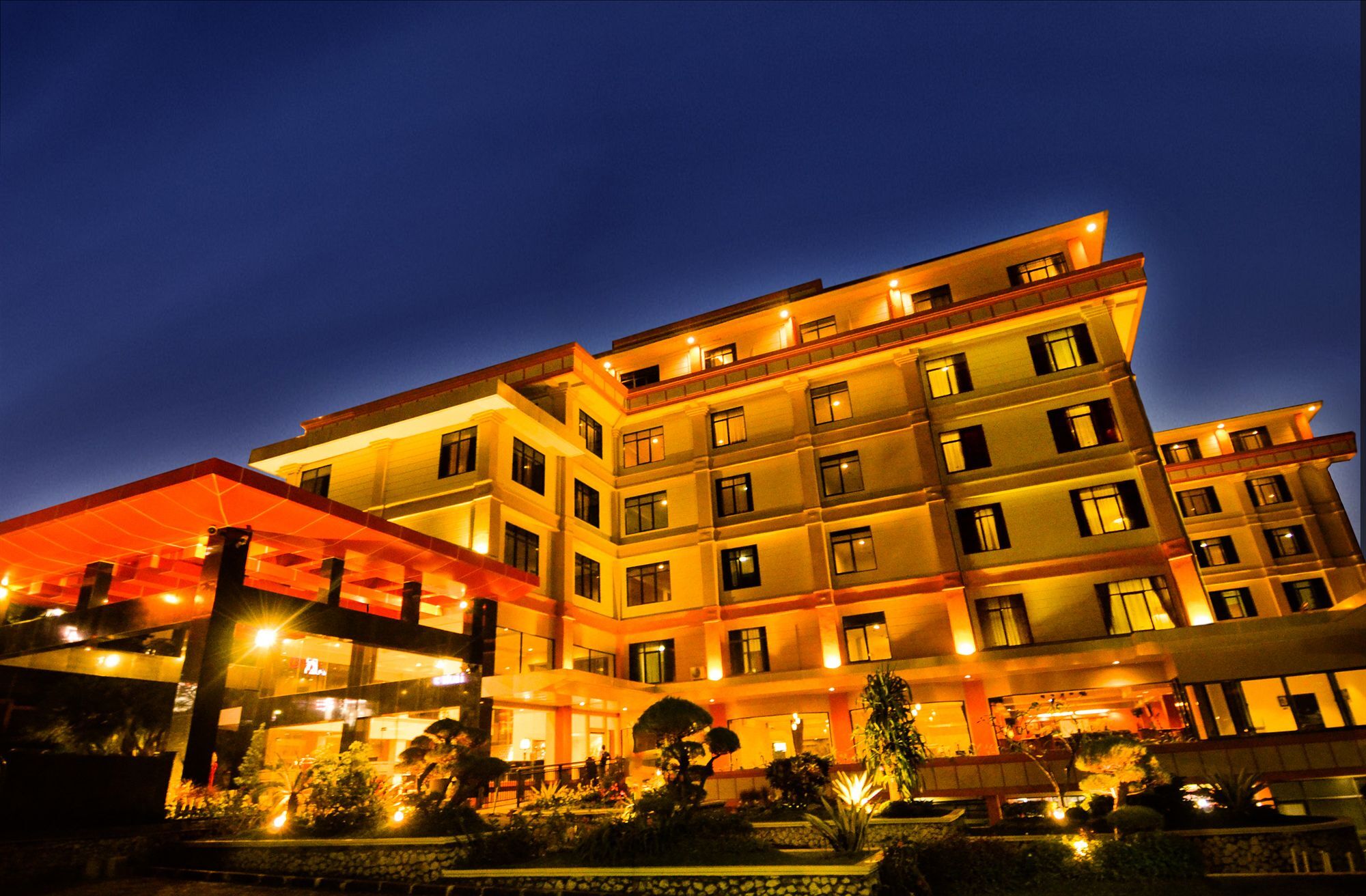 Sari Ater Kamboti Hotel Bandung Zewnętrze zdjęcie