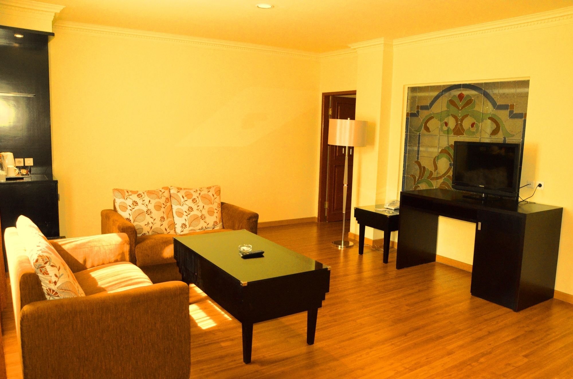 Sari Ater Kamboti Hotel Bandung Zewnętrze zdjęcie