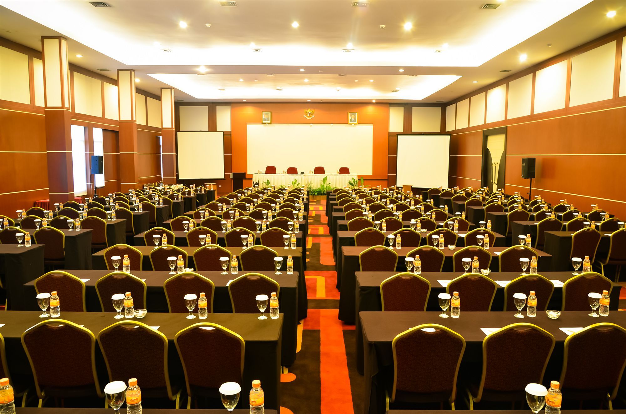 Sari Ater Kamboti Hotel Bandung Zewnętrze zdjęcie