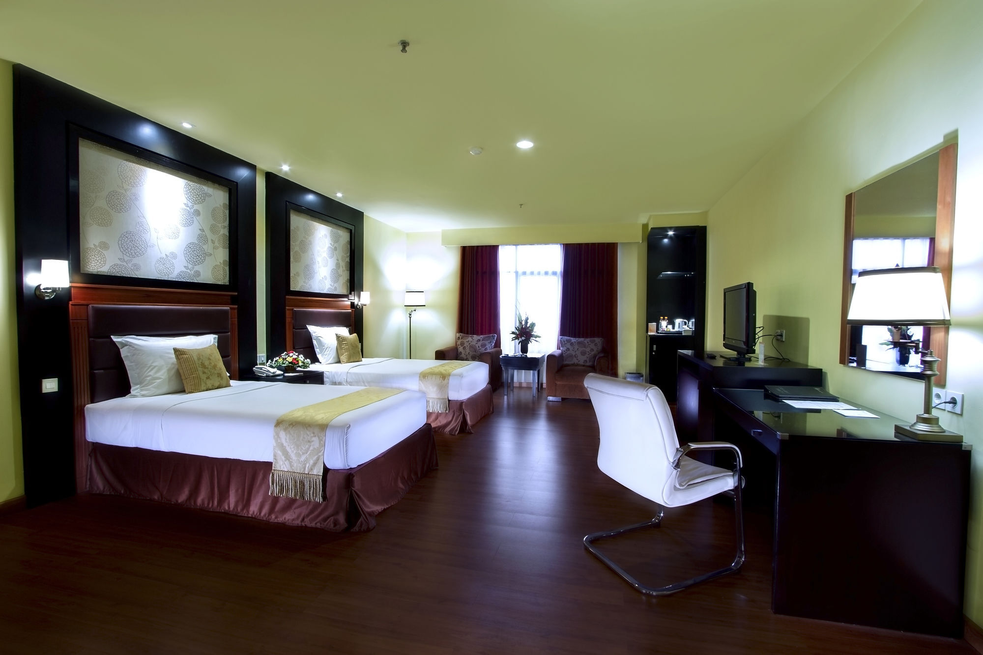 Sari Ater Kamboti Hotel Bandung Zewnętrze zdjęcie