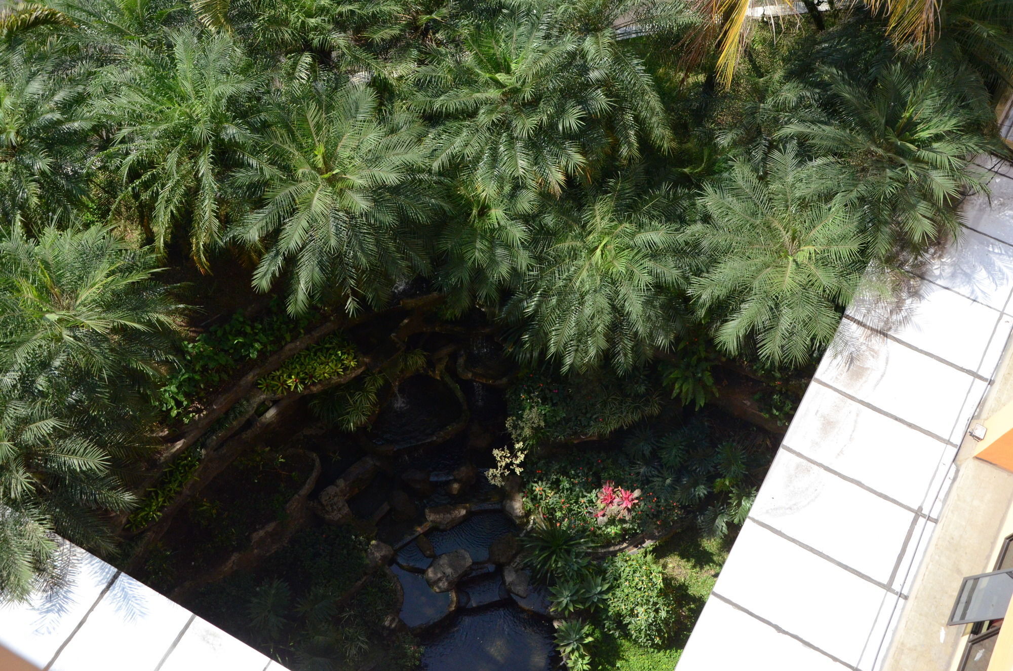 Sari Ater Kamboti Hotel Bandung Zewnętrze zdjęcie